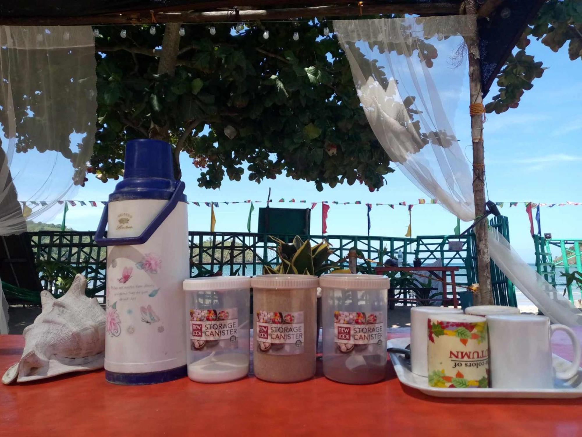 Shalom Camp Hotel El Nido Kültér fotó