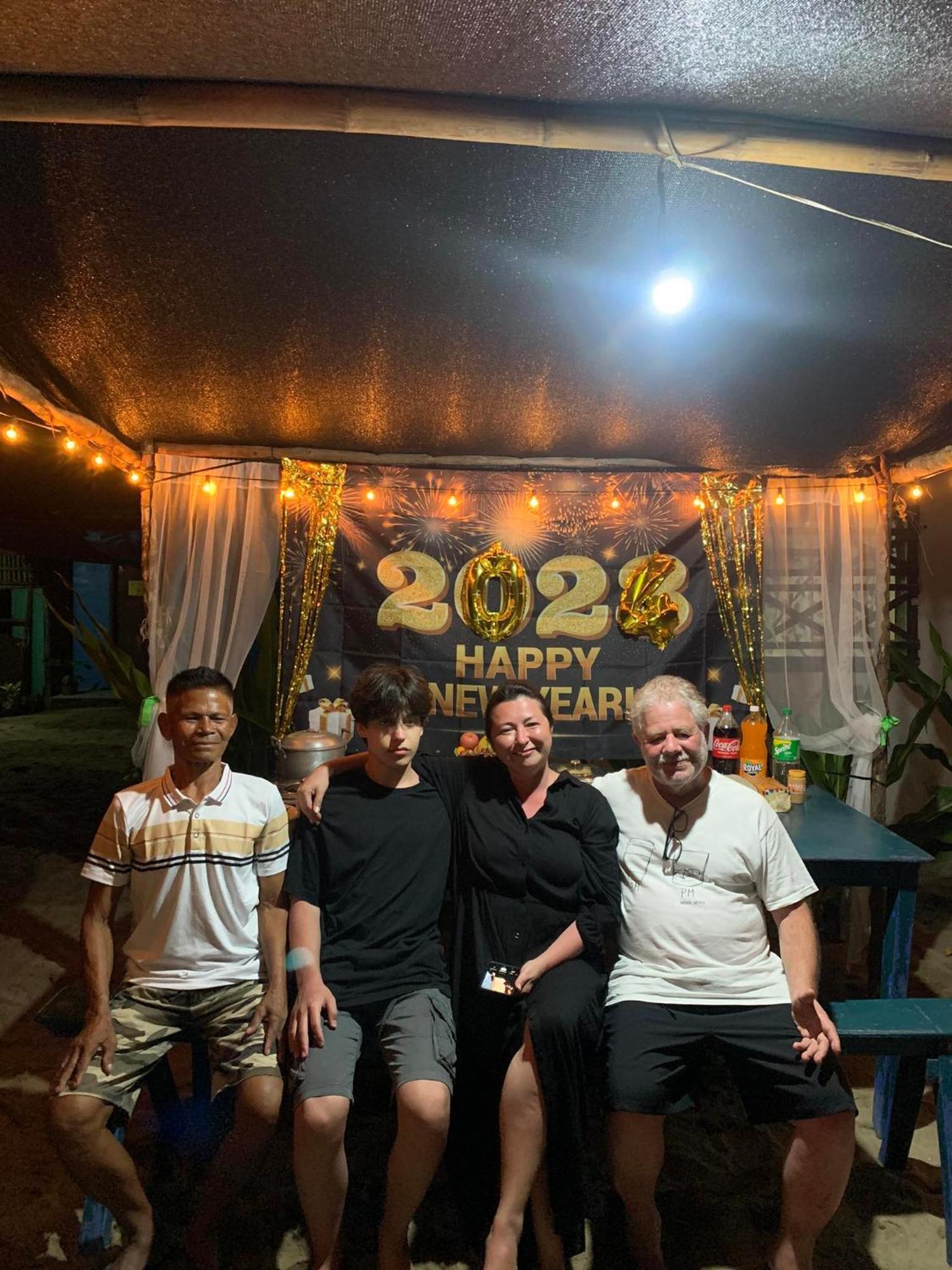 Shalom Camp Hotel El Nido Kültér fotó