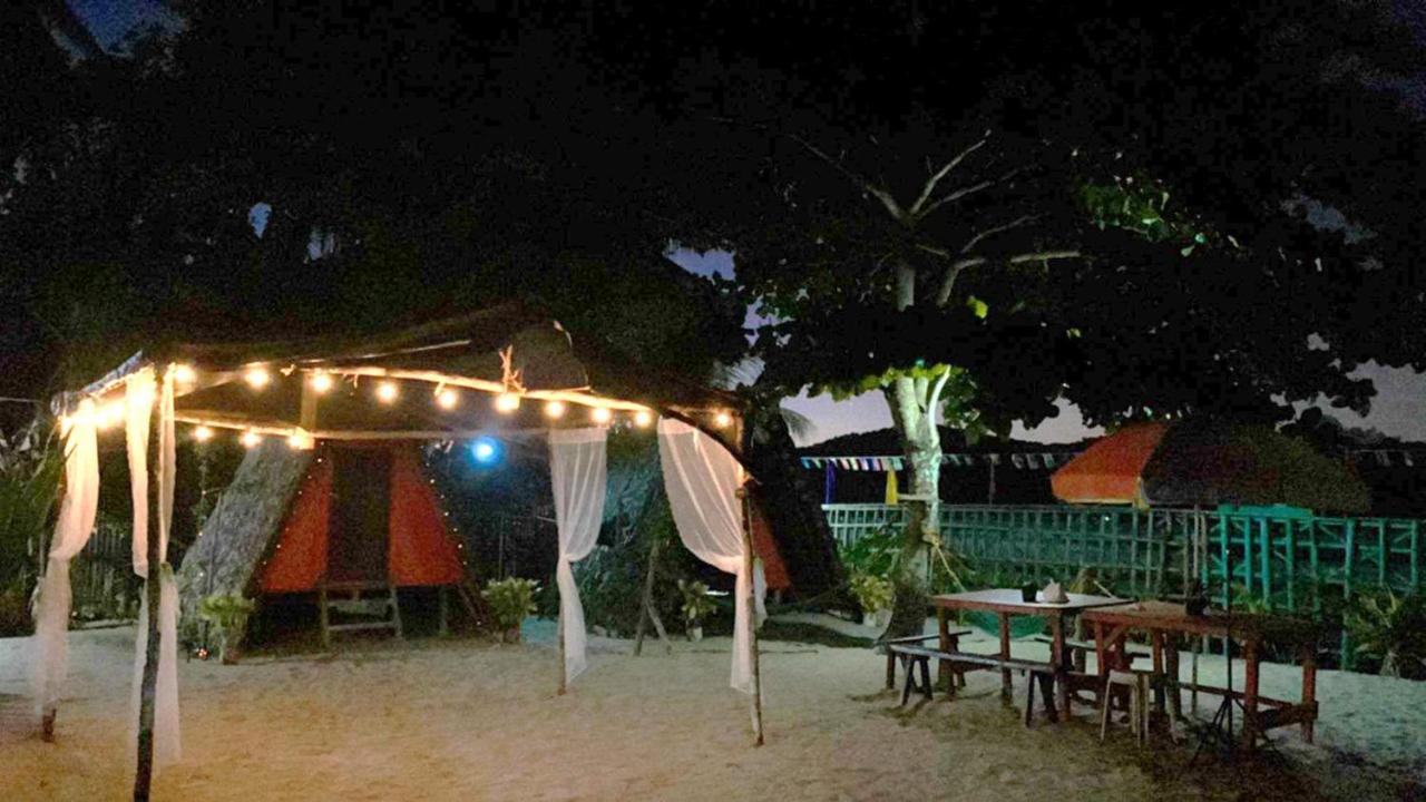Shalom Camp Hotel El Nido Kültér fotó