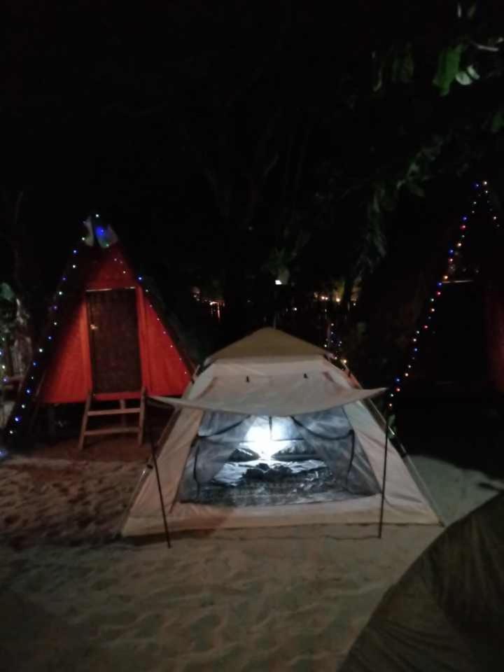 Shalom Camp Hotel El Nido Kültér fotó
